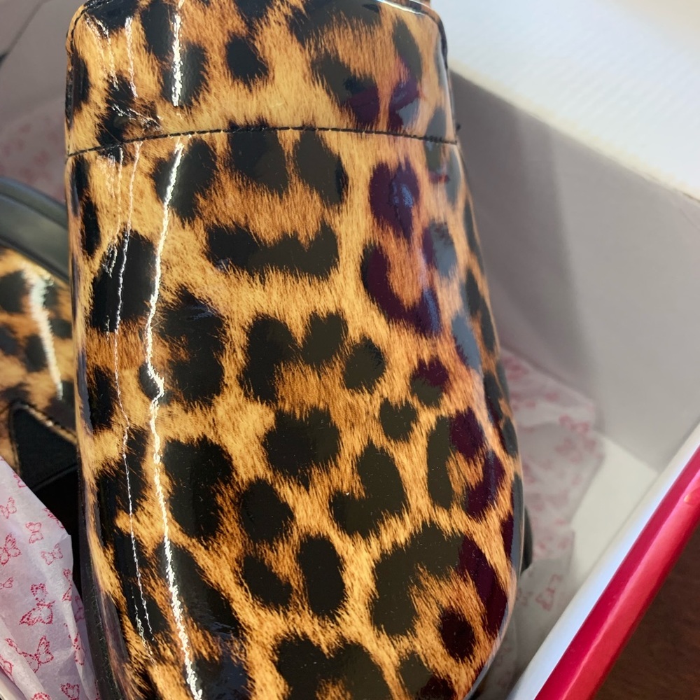 Alegria Womens - Brand new